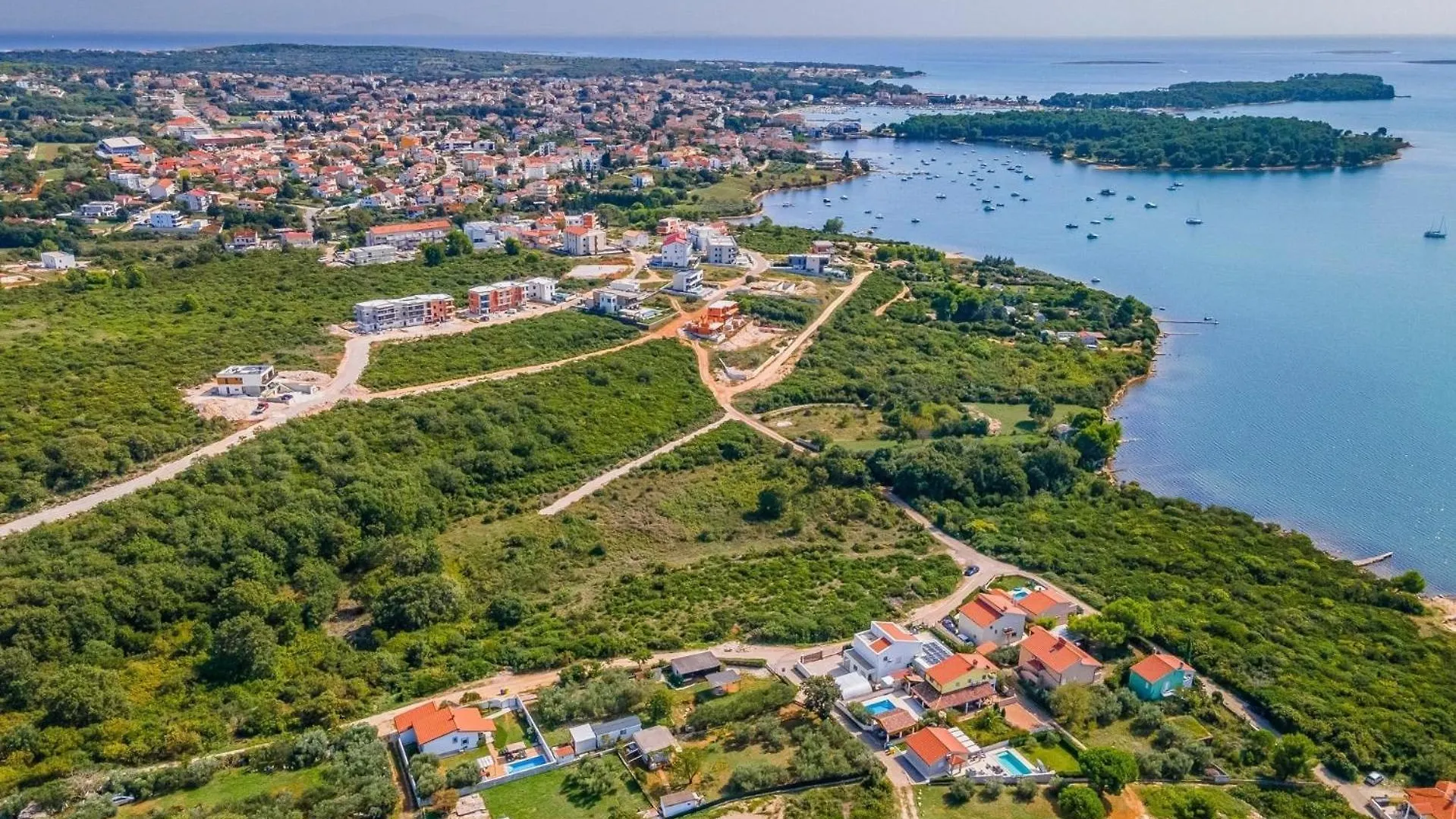 Ferienhaus Mit Privatpool Fuer 4 Personen Ca 120 Qm In Medulin, Istrien Suedkueste Von Istrien Pomer 0*,  Croatia
