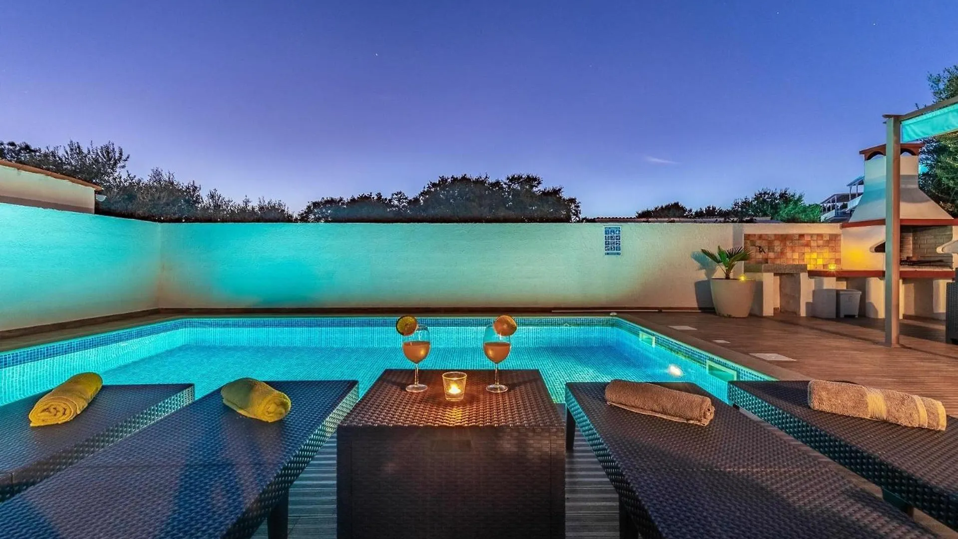 Ferienhaus Mit Privatpool Fuer 4 Personen Ca 120 Qm In Medulin, Istrien Suedkueste Von Istrien Pomer 0*,